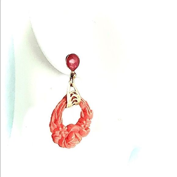 Vintage coral pressed glass floral hoop earrings pierced-Japan - Picture 3 of 6